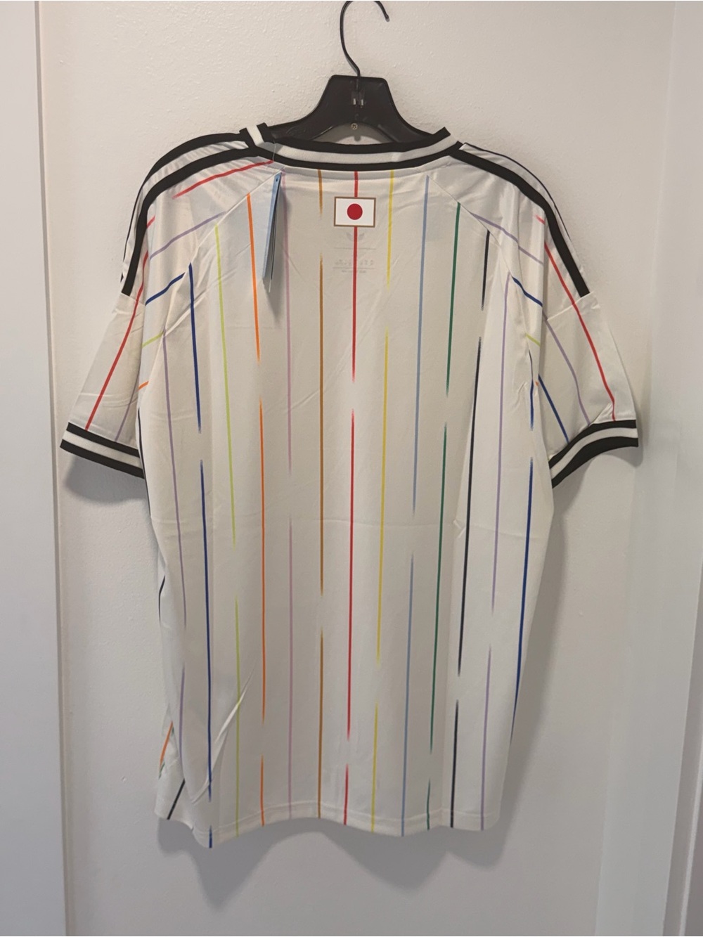 World Cup 2026 Japan away soccer National Team White Rainbow Pinstripe - Picture 2 of 4